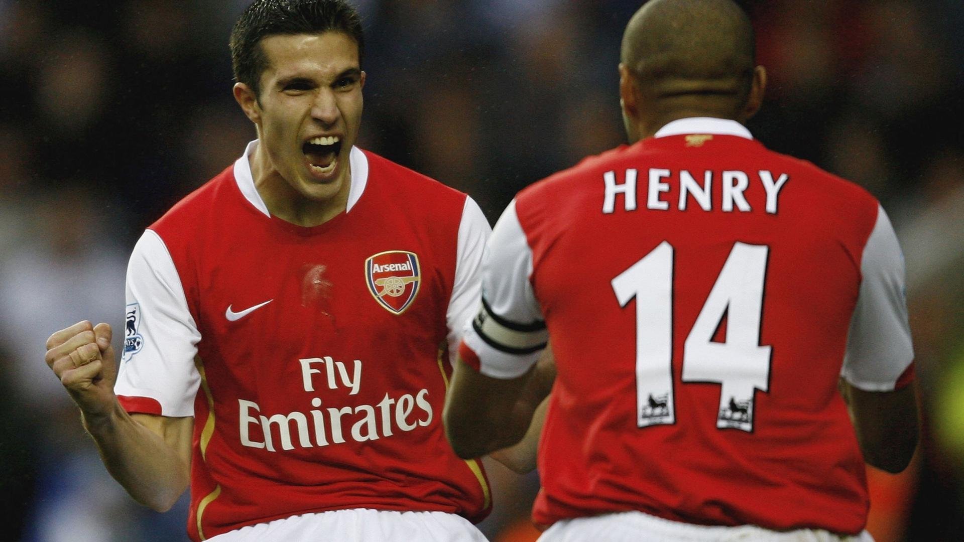 曼联重拾团队精神,更衣室氛围回暖,曼联队服大全